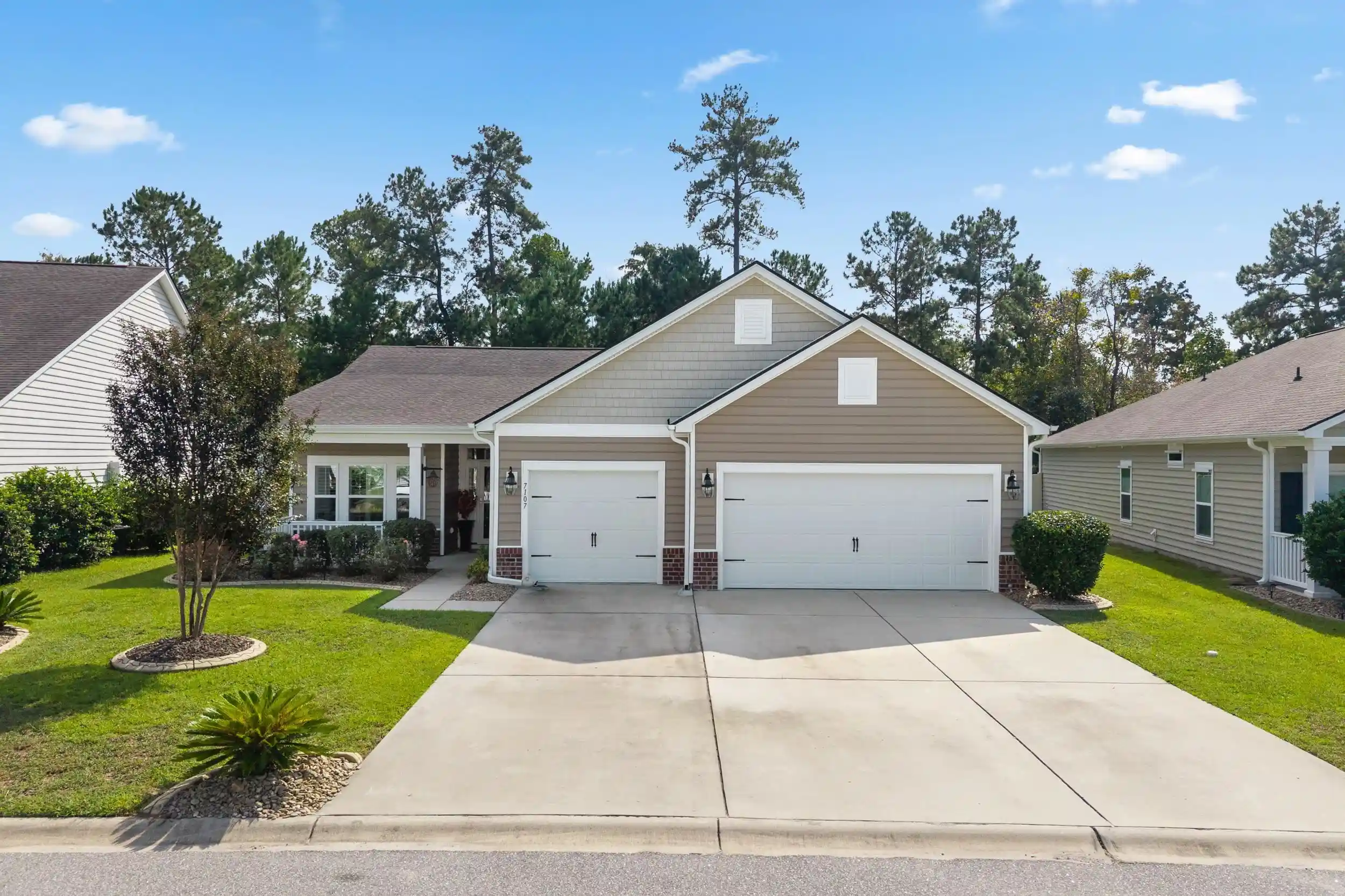 Photo 1 of Single family home for sale at 7107 Swansong Cir, Myrtle Beach, SC 29579 | MLS# 2624638 | Listing updated on 2026-10-29