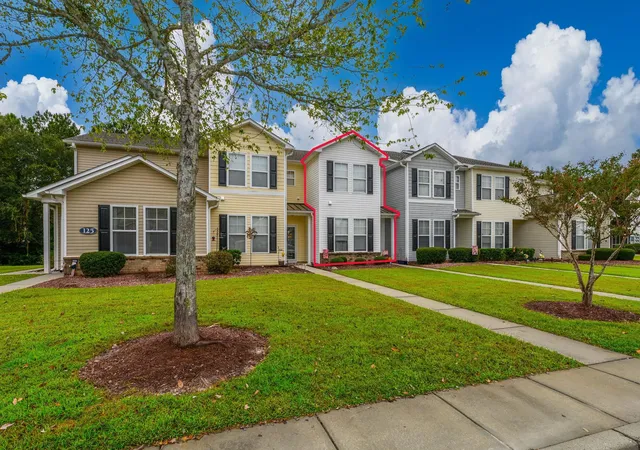 Listing Photo 2 - Condo for sale in building located at 125 Olde Towne Wy, Myrtle Beach, SC 29588 - Unit #3