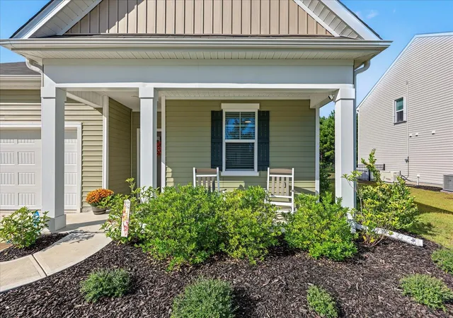 Photo 3 of Single family home for sale at 316 Elder Ct, Little River, SC 29566 | MLS# 2624686 | Listing updated on 2026-10-08