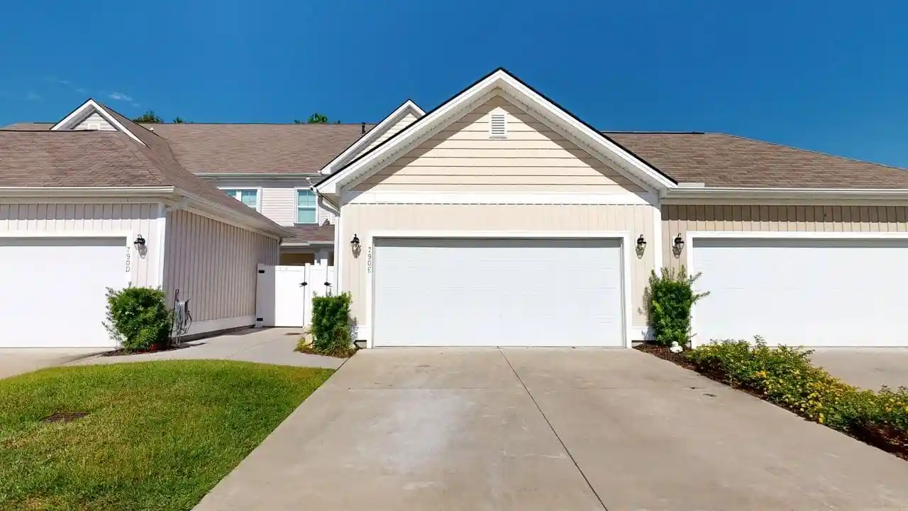Townhouse for sale at 790 Pickering Dr #E, Murrells Inlet, SC 29576 | MLS# 2624687