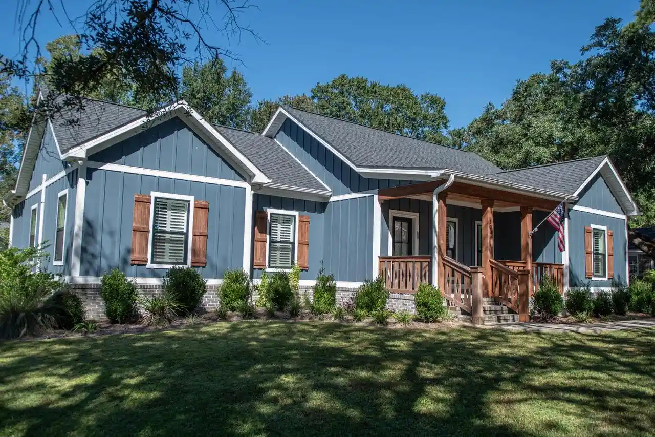 Photo 1 of Single family home for sale at 1000 Cuttino St, Georgetown, SC 29440 | MLS# 2624826 | Listing updated on 2026-10-21