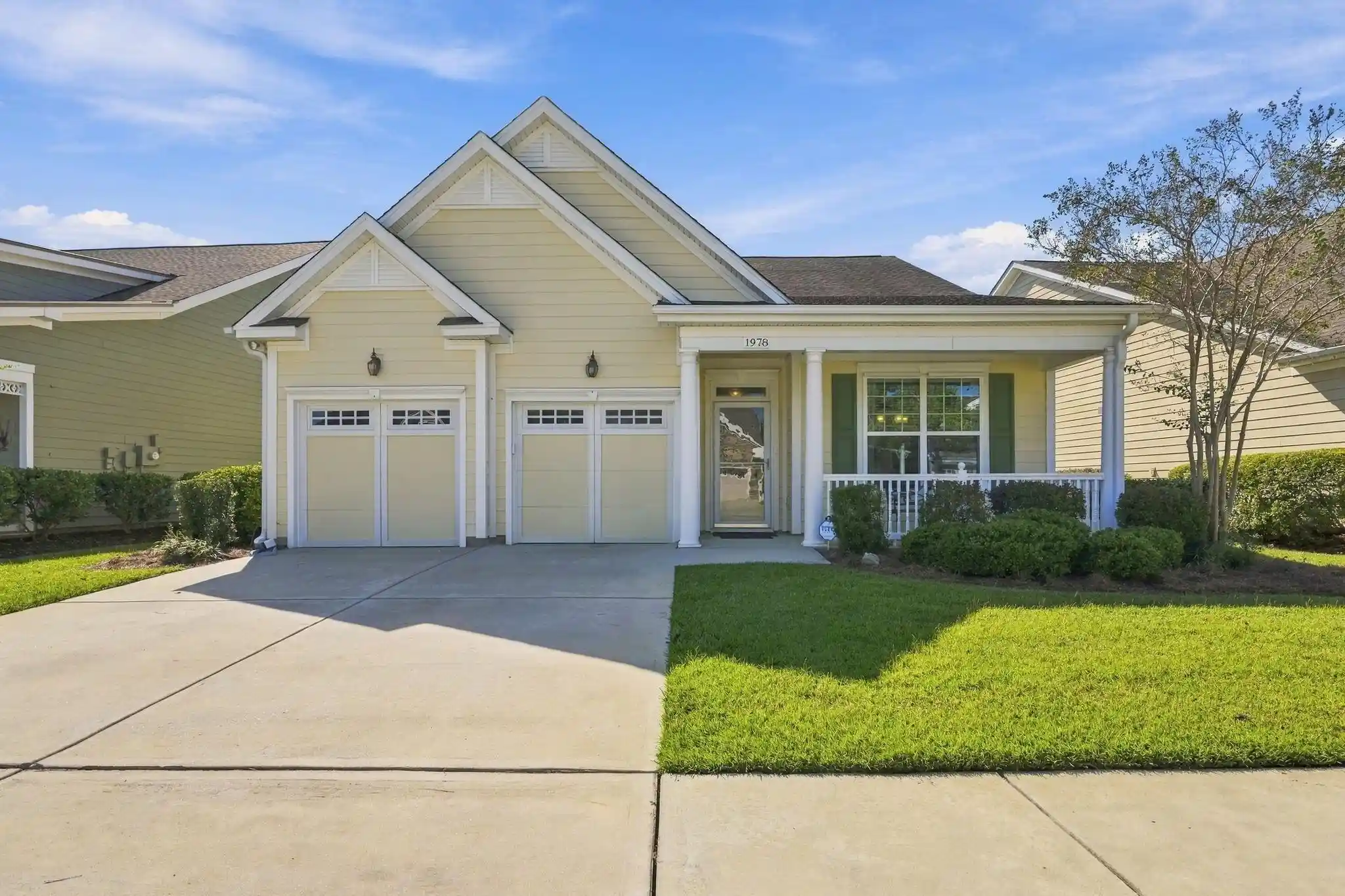 Photo 1 of Single family home for sale at 1978 Suncrest Dr, Myrtle Beach, SC 29577 | MLS# 2625245 | Listing updated on 2026-10-18