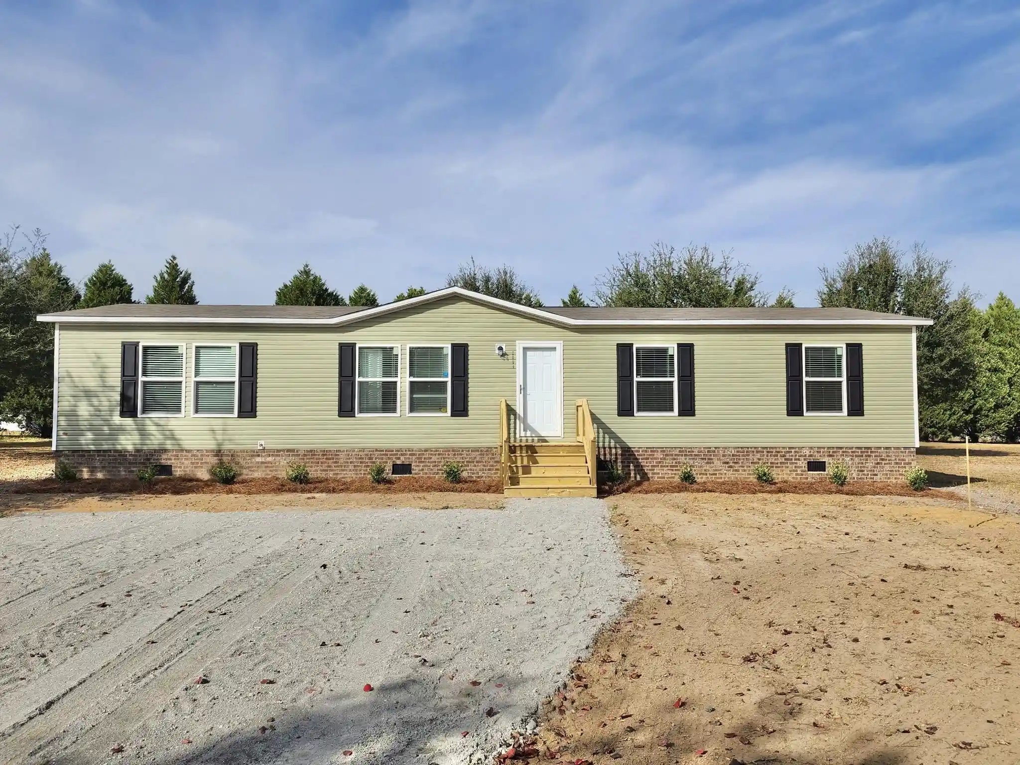 Photo 1 of Manufactured home for sale at 2000 Warren's Loop, Marion, SC 29571 | MLS# 2625904 | Listing updated on 2026-10-29