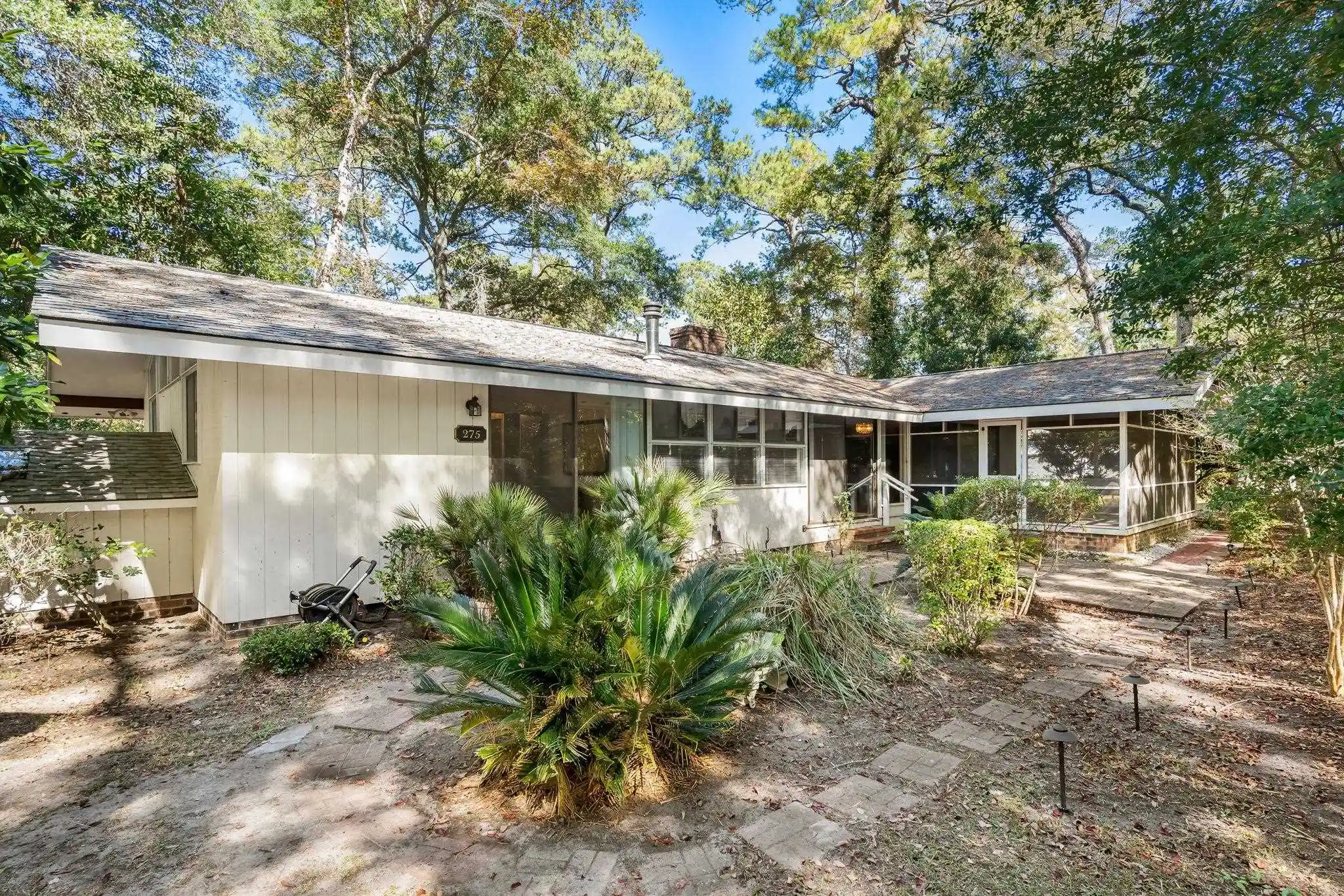 Photo 1 of Single family home for sale at 275 Cherry Ln, Myrtle Beach, SC 29572 | MLS# 2626318 | Listing updated on 2026-10-29