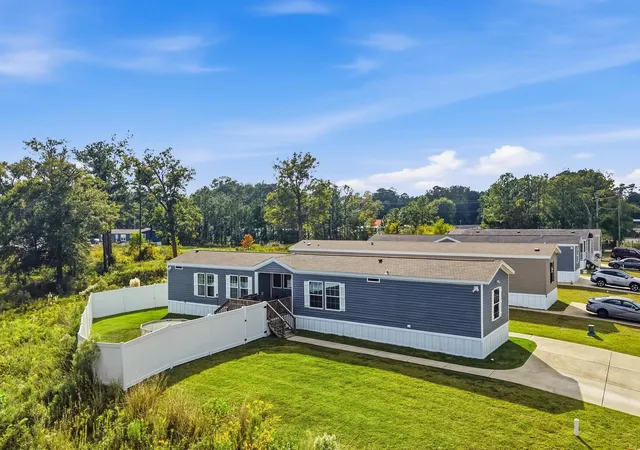 Photo 1 of Manufactured home for sale at 220 Air Strm Dr, Myrtle Beach, SC 29577 | MLS# 2626395 | Listing updated on 2026-10-30