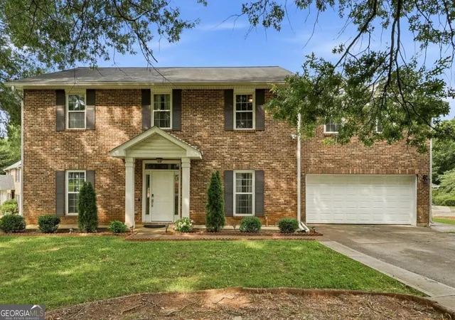 Homes for sale in Alpharetta, GA | 500 Willow Lookout, Alpharetta, GA 30022 | MLS# 10798984