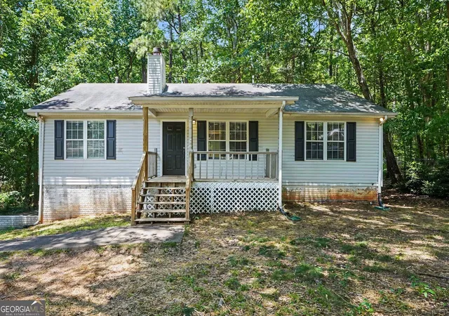 1st image of 240 Spring Cir, Senoia, GA 30276 | MLS# 10806425