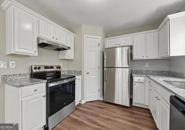 Photo 2 of Single family home for sale at 5747 Mccurdy Ct, Stone Mountain, GA 30087 | MLS# 10830222 | Listing updated on 2026-09-03