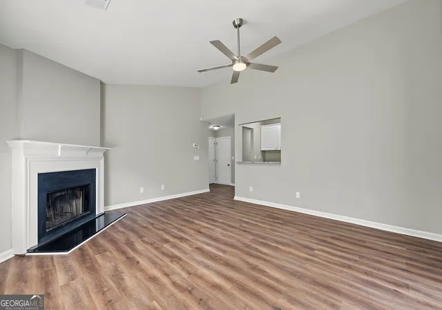 Photo 4 of Sale Pending at 5747 Mccurdy Ct, Stone Mountain, GA 30087 | MLS# 10830222 | Listing updated on 2026-09-21
