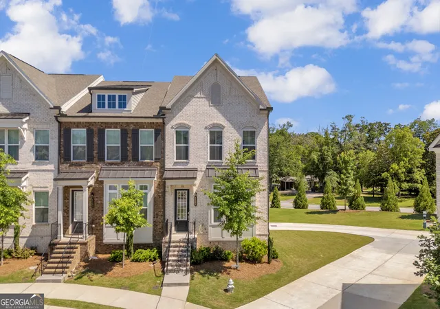Homes for sale in Sugar Hill, GA | 1192 Edwin Ln, Sugar Hill, GA 30518 | MLS# 10777480