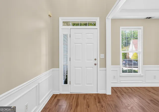 Photo 3 of Sale Pending at 127 Churchcliff Dr, Woodstock, GA 30188 | MLS# 10833846 | Listing updated on 2026-09-20