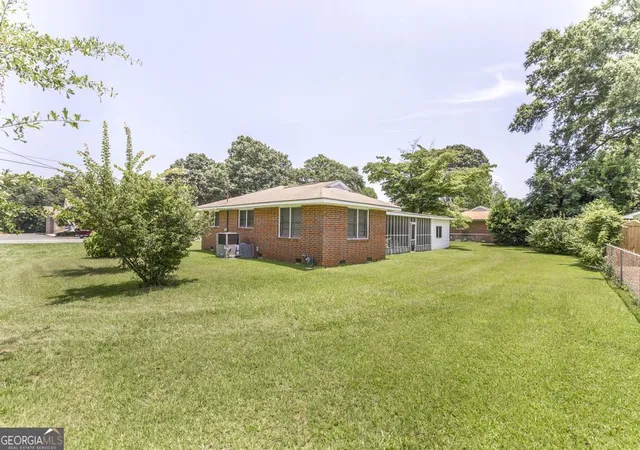 Photo 2 of Sale Pending at 415 Bernard Dr, Warner Robins, GA 31093 | MLS# 10799090 | Listing updated on 2026-09-10