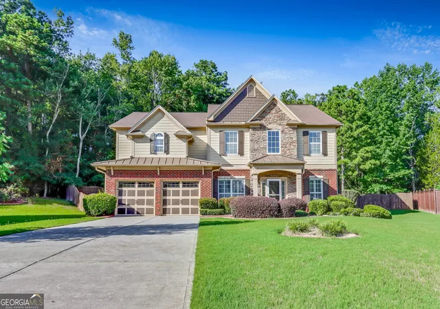 Photo 3 of Single family home for sale at 7102 Secret Rose, Douglasville, GA 30134 | MLS# 10836162 | Listing updated on 2026-10-16