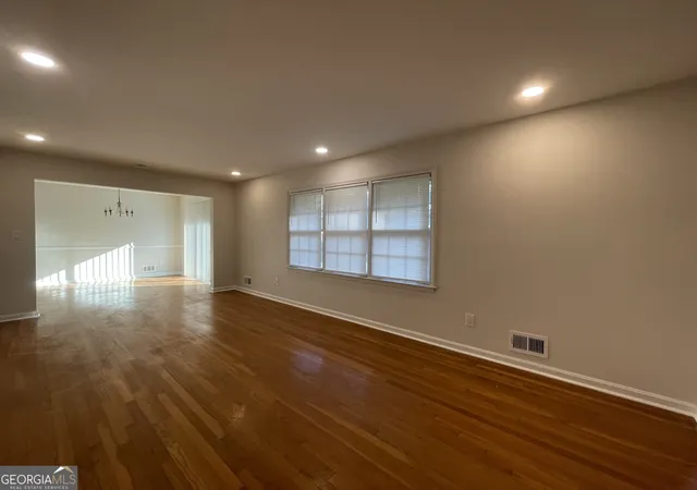 Photo 4 of Single family home for sale at 2297 Hylaea Rd, Tucker, GA 30084 | MLS# 10816898 | Listing updated on 2026-08-14