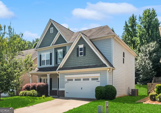 2nd image of 1061 Blind Brook Cir, Hoschton, GA 30548 | MLS# 10812160