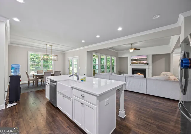 Photo 4 of Single family home for sale at 1830 Sauterne Dr, Hoschton, GA 30548 | MLS# 10578682 | Listing updated on 2026-06-04