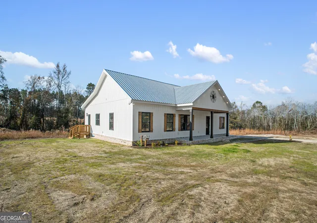 3rd image of 217 Mimosa Rd, Swainsboro, GA 30401 | MLS# 10581355