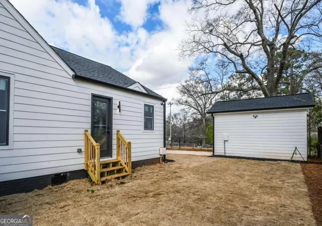 Photo 4 of Single family home for sale at 651 North Ave, Atlanta, GA 30354 | MLS# 10708185 | Listing updated on 2026-05-30