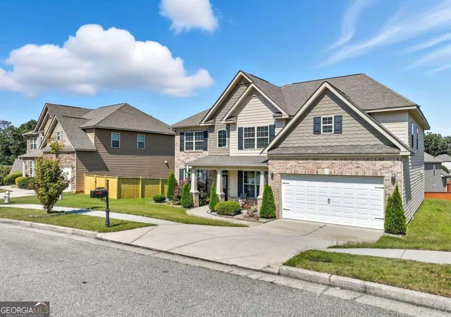 Photo 2 of Single family home for sale at 1132 Cotton Oak Dr, Lawrenceville, GA 30045 | MLS# 10780061 | Listing updated on 2026-06-19