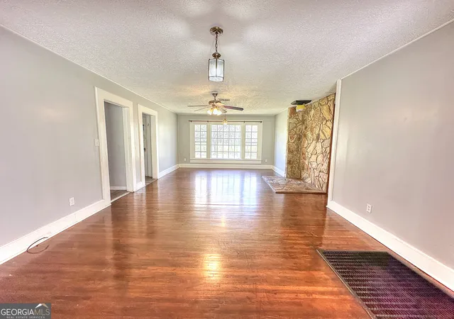 5th image of 129 Mallory Dr, Lagrange, GA 30241 | MLS# 10787937
