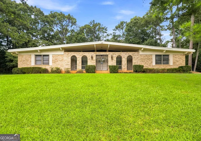 1st image of 103 Club Ct, Stockbridge, GA 30281 | MLS# 10824399