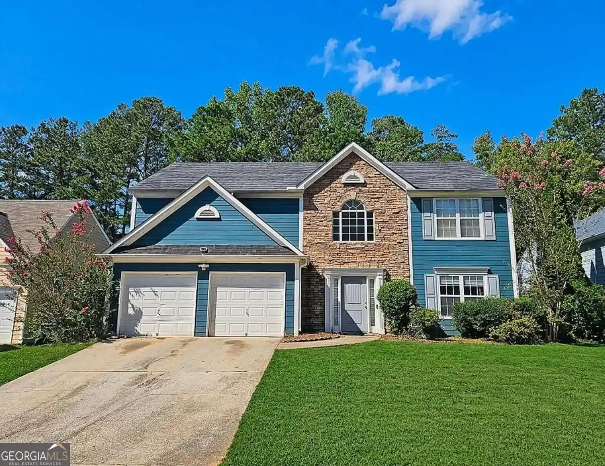 Photo 1 of Sale Pending at 7254 Silverton Trl, Austell, GA 30168 | MLS# 10868511 | Listing updated on 2026-10-15