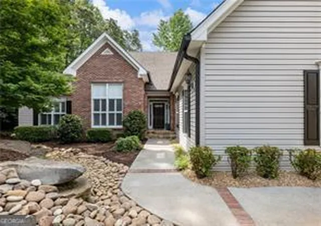 Photo 1 of Sale Pending at 4857 Netherlands Pl, Flowery Branch, GA 30542 | MLS# 10794313 | Listing updated on 2026-09-21