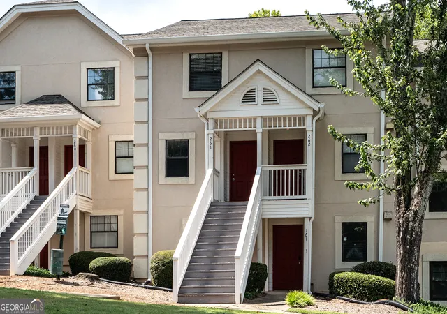Photo 1 of Sale Pending at 290 Appleby Dr #261, Athens, GA 30605 | MLS# 10836254 | Listing updated on 2026-09-10