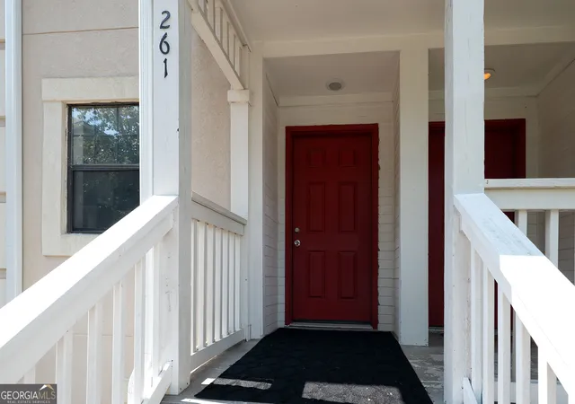 Photo 2 of Sale Pending at 290 Appleby Dr #261, Athens, GA 30605 | MLS# 10836254 | Listing updated on 2026-09-10