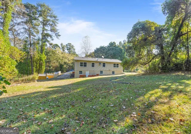 Photo 3 of Sale Pending at 667 Alcovy Forest Dr, Lawrenceville, GA 30045 | MLS# 10737175 | Listing updated on 2026-06-05