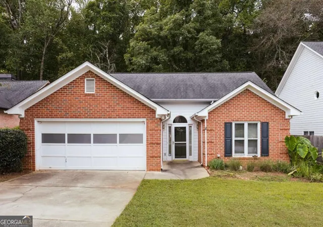 Photo 1 of Single family home for sale at 137 Lucy Ln, Athens, GA 30606 | MLS# 10871905 | Listing updated on 2026-10-27