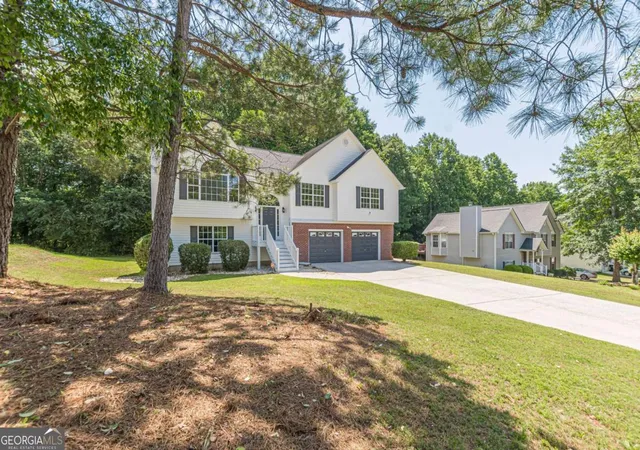3rd image of 133 Four Oaks Dr, Powder Springs, GA 30127 | MLS# 10778993