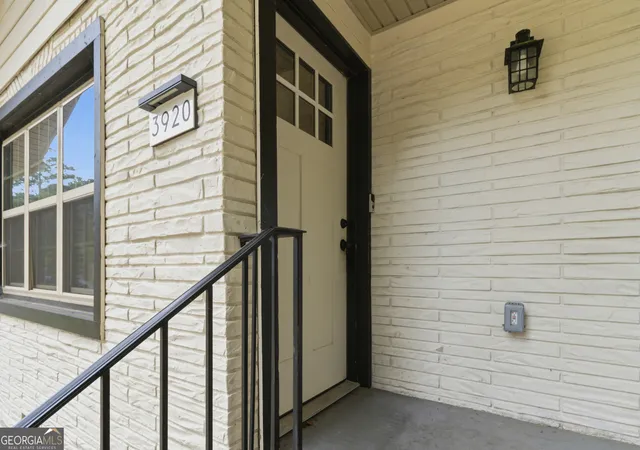 Photo 3 of Sale Pending at 3920 Jailette Rd, College Park, GA 30349 | MLS# 10804801 | Listing updated on 2026-10-07