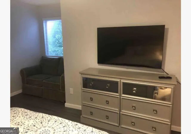 Photo 4 of Townhouse for sale at 3834 Kensingwood Tr, Decatur, GA 30032 | MLS# 10490865 | Listing updated on 2025-04-15