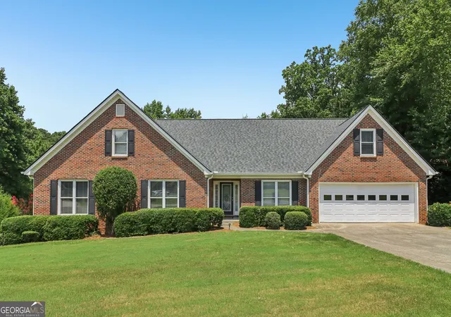 Homes for sale in Dacula, GA | 2773 Ashton Hill Dr, Dacula, GA 30019 | MLS# 10797911