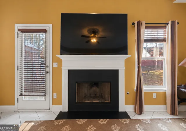 3rd image of 250 Windsor Wy, Fairburn, GA 30213 | MLS# 10760019