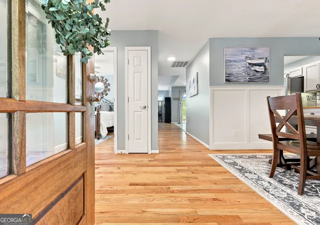 Photo 2 of Single family home for sale at 105 Wapiti Ln, Westminster, SC 29693 | MLS# 10829400 | Listing updated on 2026-09-03