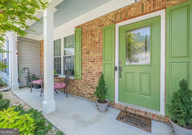 Photo 3 of Townhouse for sale at 9165 Nesbit Fry Rd #31, Johns Creek, GA 30022 | MLS# 10817570 | Listing updated on 2026-09-14