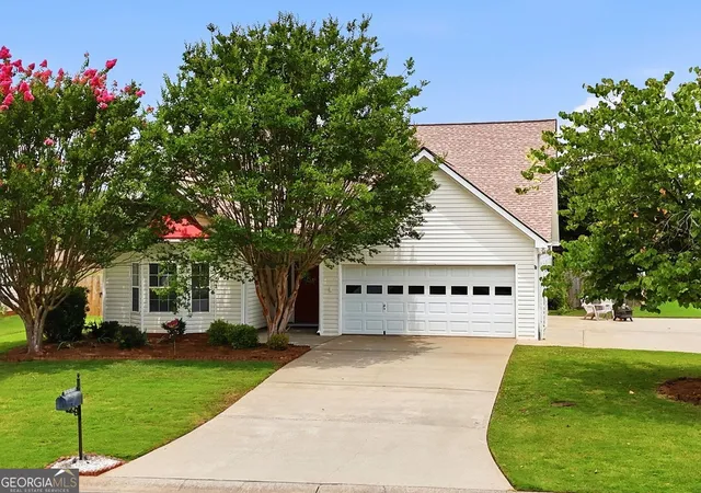 5th image of 216 Lee Ct, Canton, GA 30115 | MLS# 10806977