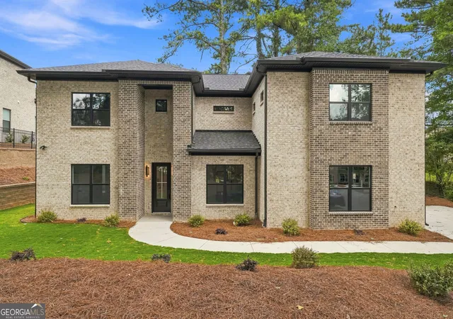 Photo 2 of Single family home for sale at 922 Artistry Way, Fairburn, GA 30213 | MLS# 10830269 | Listing updated on 2026-09-12