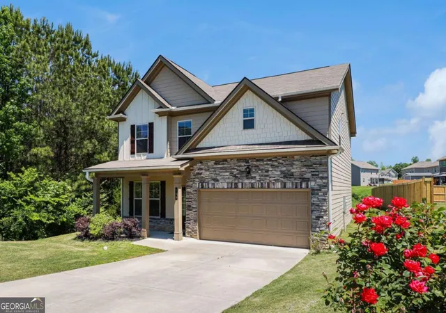 3rd image of 105 Mcentyre Ct, Calhoun, GA 30701 | MLS# 10766973
