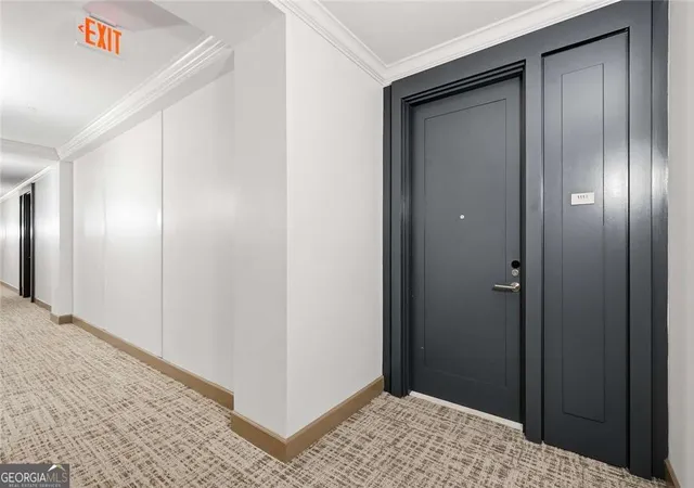 Listing Photo 2 - Condo for sale in building located at 1820 Peachtree St Nw, Atlanta, GA 30309 - Unit #1114
