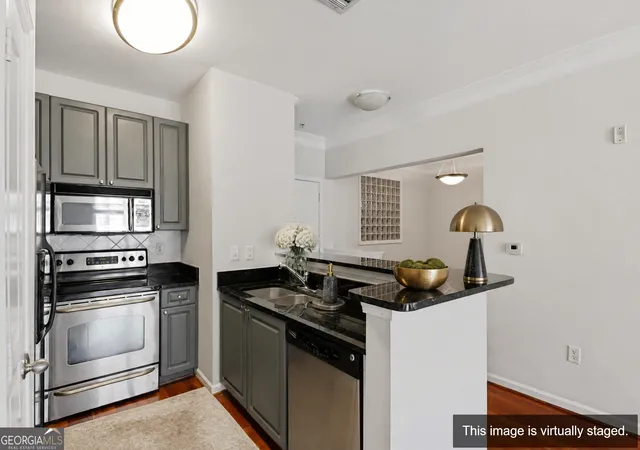 Photo 4 of Condo for sale at 10 Perimeter Summit Blvd Ne #3311, Atlanta, GA 30319 | MLS# 10786046 | Listing updated on 2026-09-17