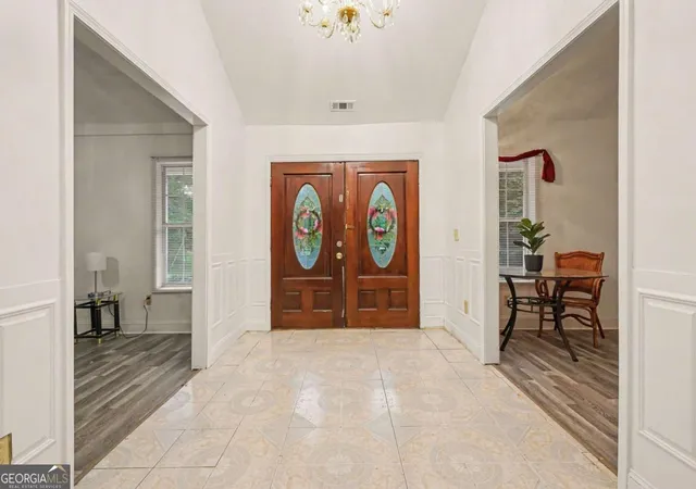 Photo 3 of Single family home for sale at 5667 Miller Grove Rd, Lithonia, GA 30058 | MLS# 10811183 | Listing updated on 2026-09-10