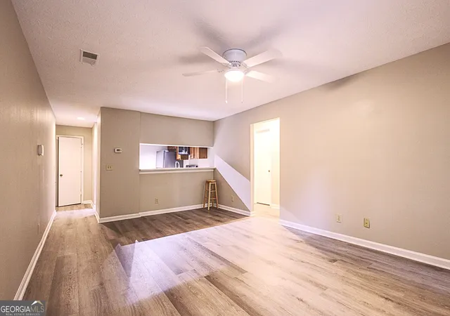 Photo 2 of Condo for sale at 436 Teal Ct, Roswell, GA 30076 | MLS# 10788497 | Listing updated on 2026-08-29