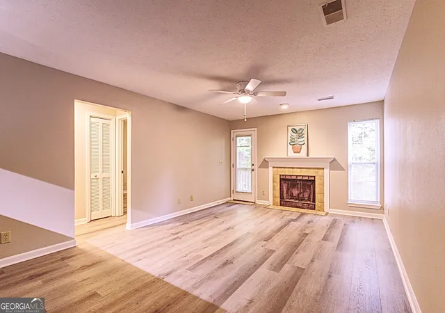 Photo 3 of Condo for sale at 436 Teal Ct, Roswell, GA 30076 | MLS# 10788497 | Listing updated on 2026-08-29