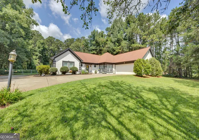 2nd image of 165 Mill Chase, Covington, GA 30016 | MLS# 10827652