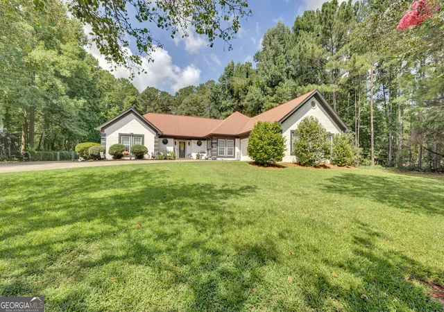 Photo 4 of Single family home for sale at 165 Ml Chase, Covington, GA 30016 | MLS# 10827652 | Listing updated on 2026-09-18