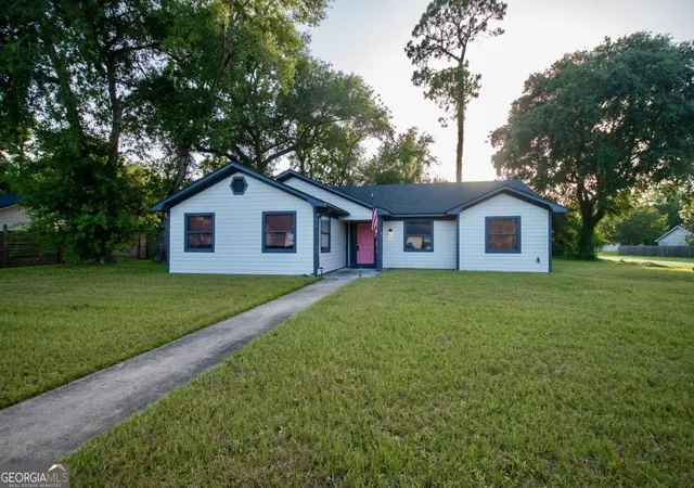35th image of 100 Pinedale Dr, St. Marys, GA 31558 | MLS# 10799136