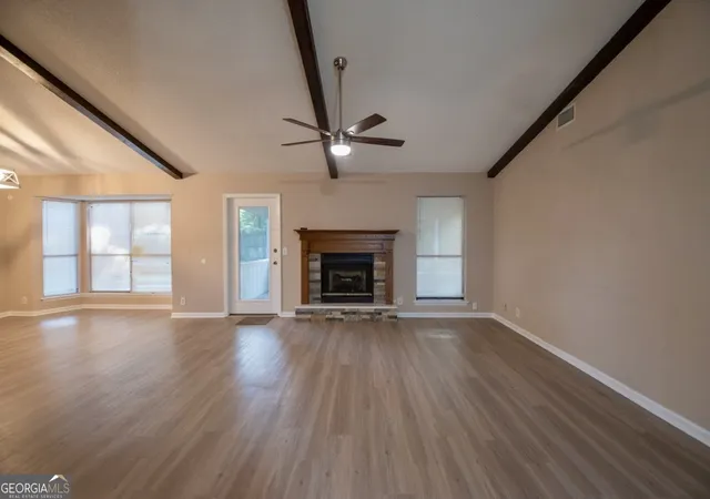 Photo 3 of Single family home for sale at 100 Pinedale Dr, Saint Marys, GA 31558 | MLS# 10799136 | Listing updated on 2026-07-19